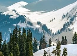 Blissful Kashmir Getaway Trip