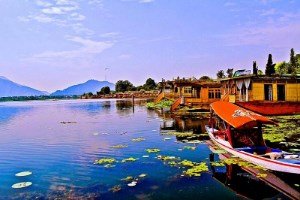 Glorious Srinagar Sonmarg Pahalgam Trip 4 Days