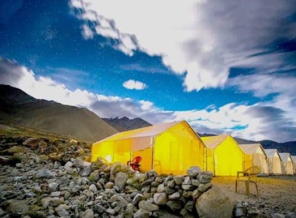 Havenly Cheap Ladakh Honeymoon Trip 5 Days