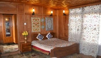 Special Kashmir Valley Luxury Tour 6 Days Special Kashmir Valley Luxury Tour 6 Days