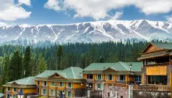 Visit Ladakh By Road Via Kashmir Tour 8 Days